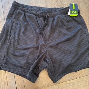 DSG Men's Black Mesh  Athletic Shorts.  Medium